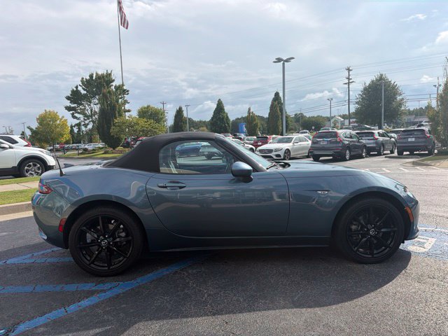 Used 2016 MAZDA MX-5 Miata Grand Touring RWD image 5