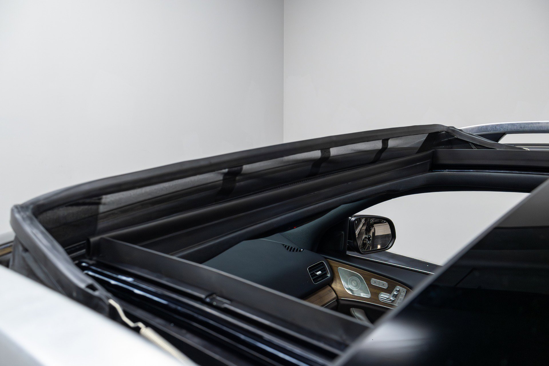 Used 2021 Mercedes-Benz GLE 350 4MATIC image 31