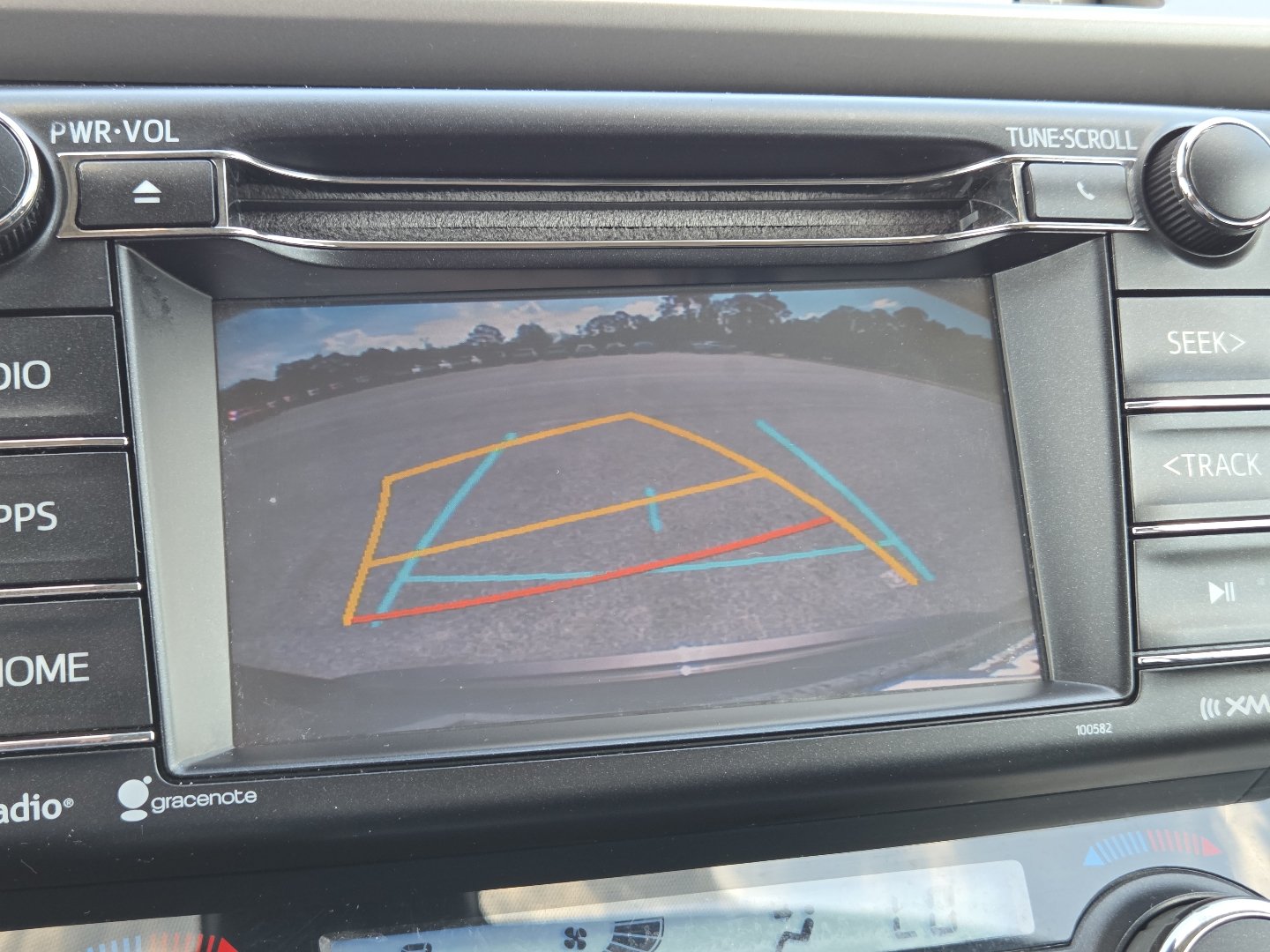 Used 2018 Toyota RAV4 XLE w/ Plus Extra Value Package FWD image 6