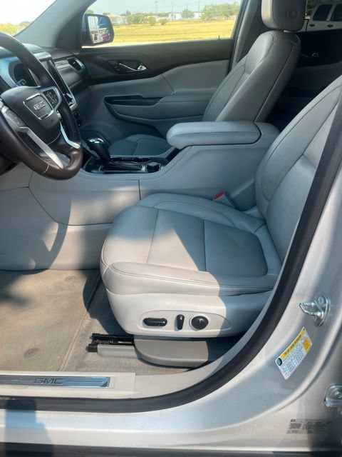 Used 2018 GMC Acadia SLT FWD image 12