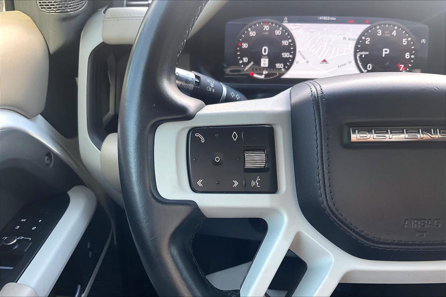 Used 2022 Land Rover Defender 110 X-Dynamic HSE AWD/4WD image 23