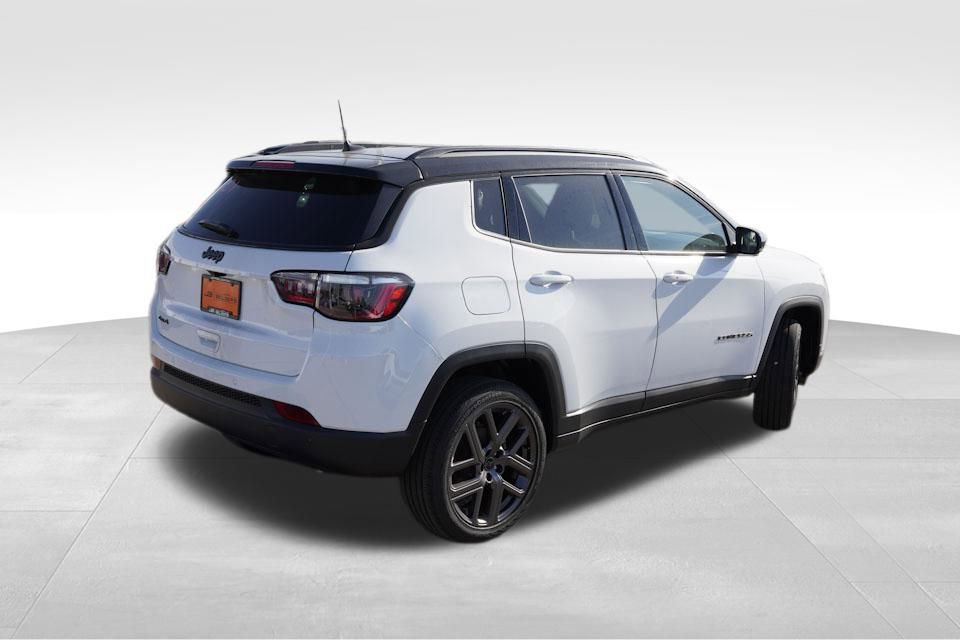 New 2026 Jeep Compass Limited AWD/4WD image 3