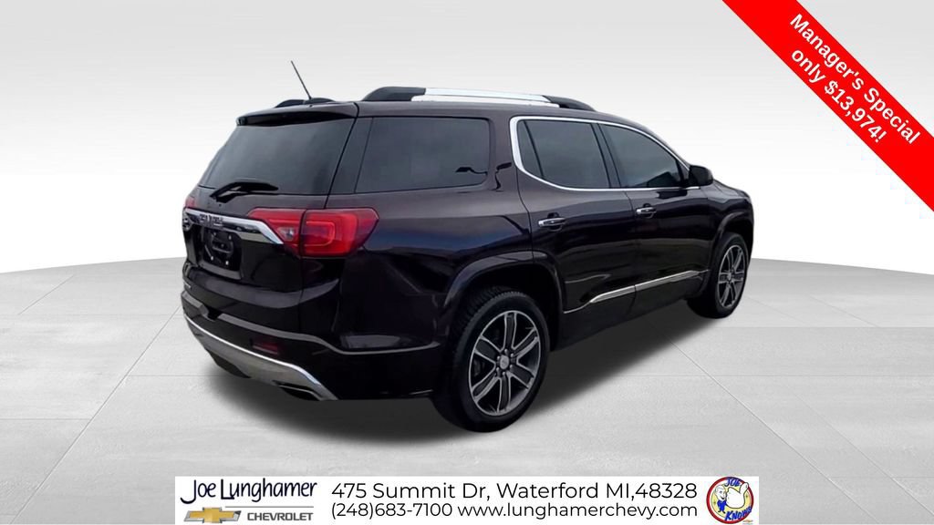 Used 2018 GMC Acadia Denali w/ Technology Package FWD image 9
