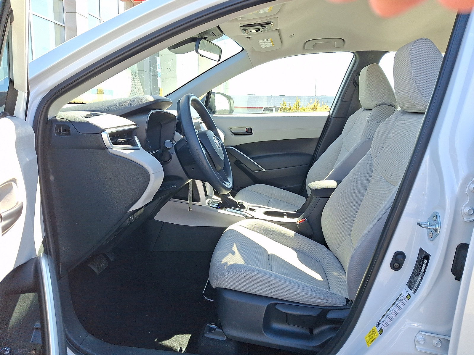 Certified 2023 Toyota Corolla Cross L image 14