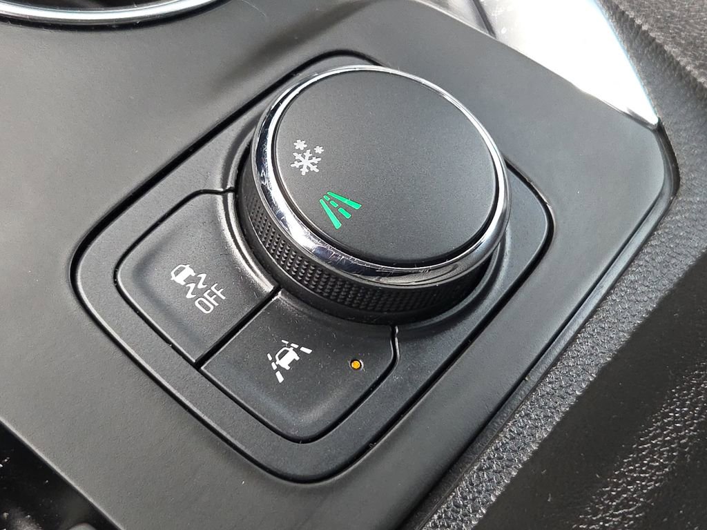 Used 2021 Chevrolet Traverse RS image 24