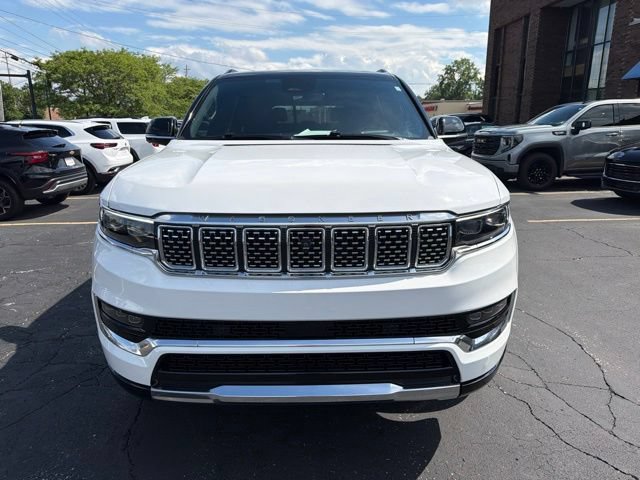 Used 2024 Jeep Grand Wagoneer Series I w/ Rear Seat Video Group 1 AWD/4WD image 2