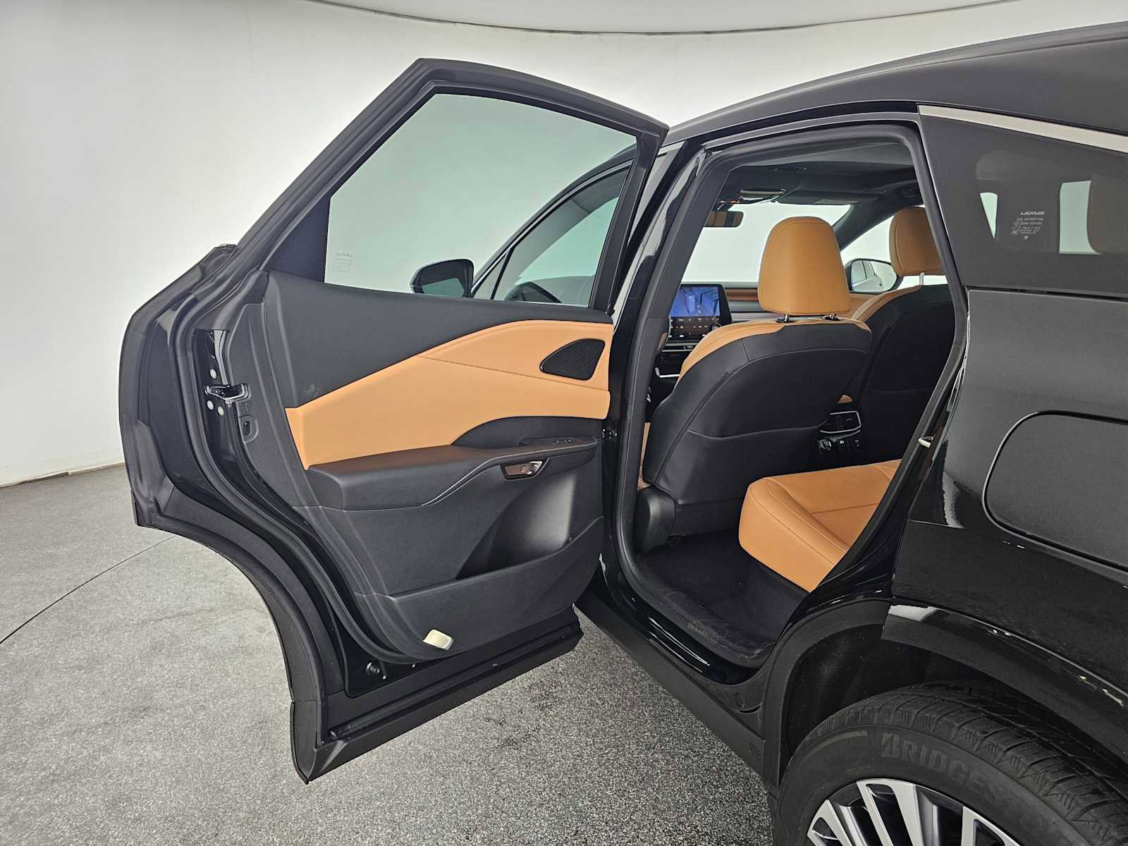 Certified 2025 Lexus RX 350 Premium Plus image 15