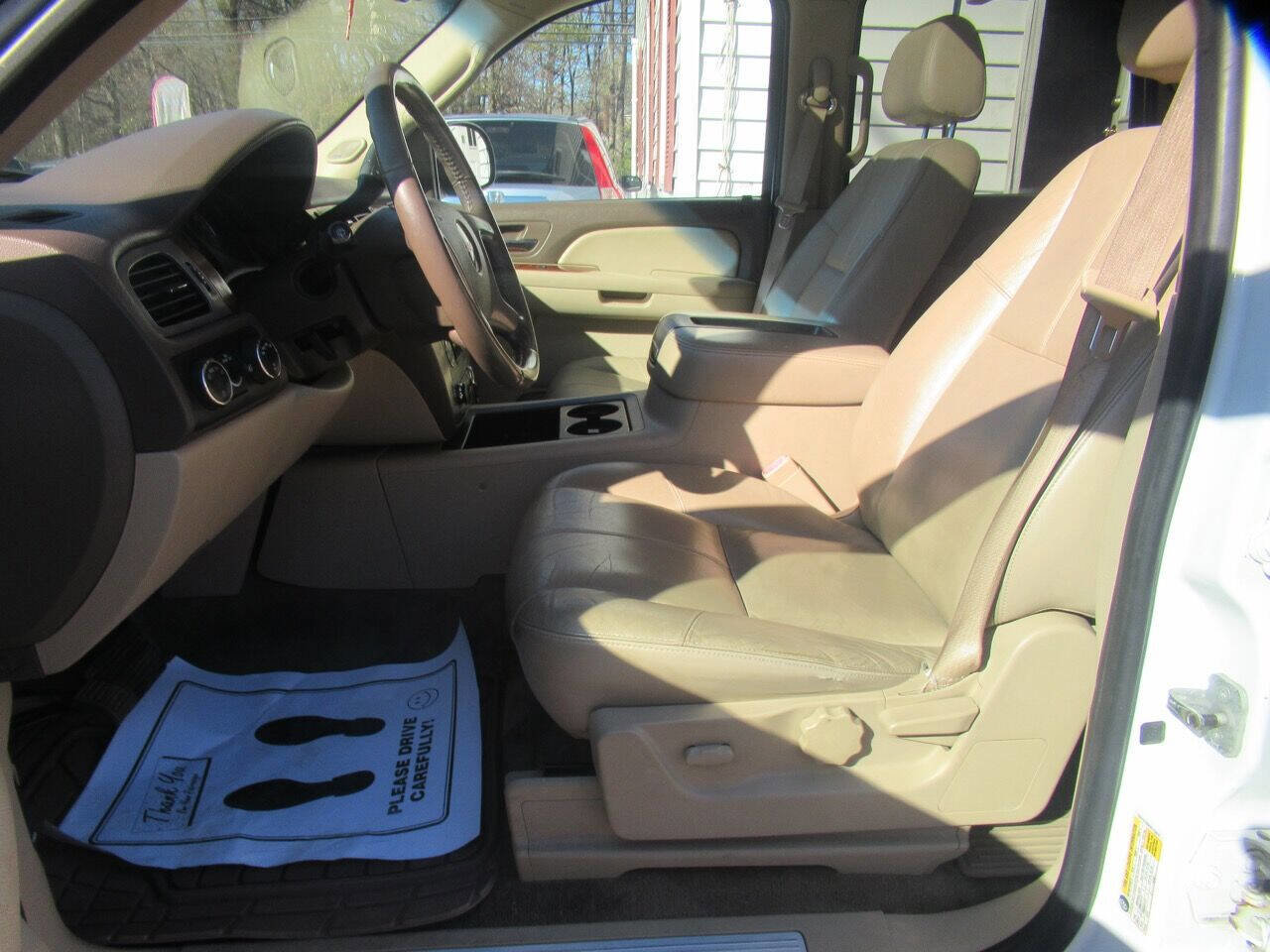 Used 2009 GMC Yukon 4WD Hybrid image 25