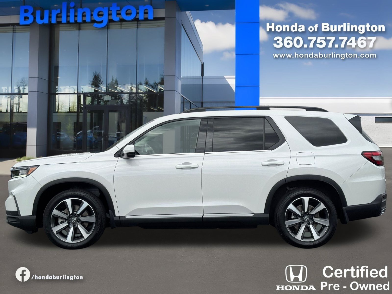 Used 2025 Honda Pilot Elite image 3