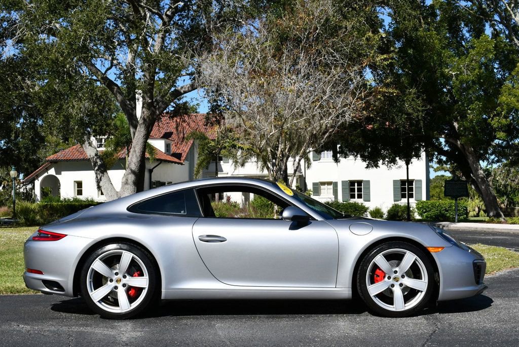 Used 2017 Porsche 911 Carrera image 7