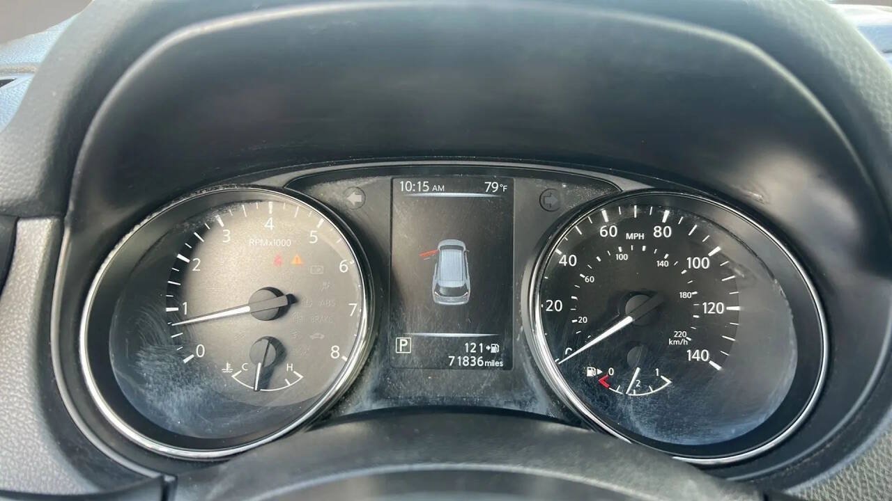 Used 2017 Nissan Rogue S FWD image 13