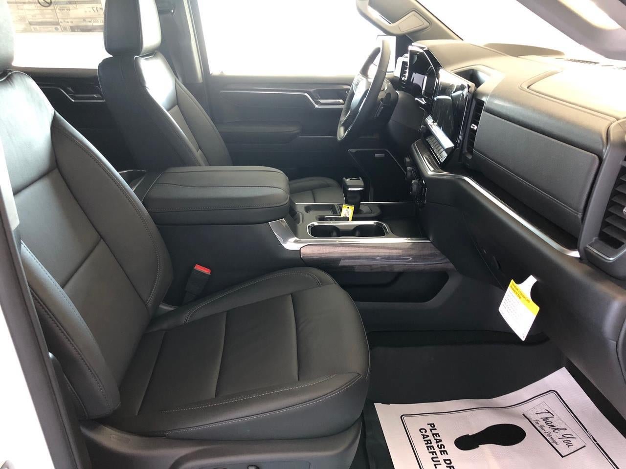 New 2026 Chevrolet Silverado 1500 LTZ AWD/4WD image 13