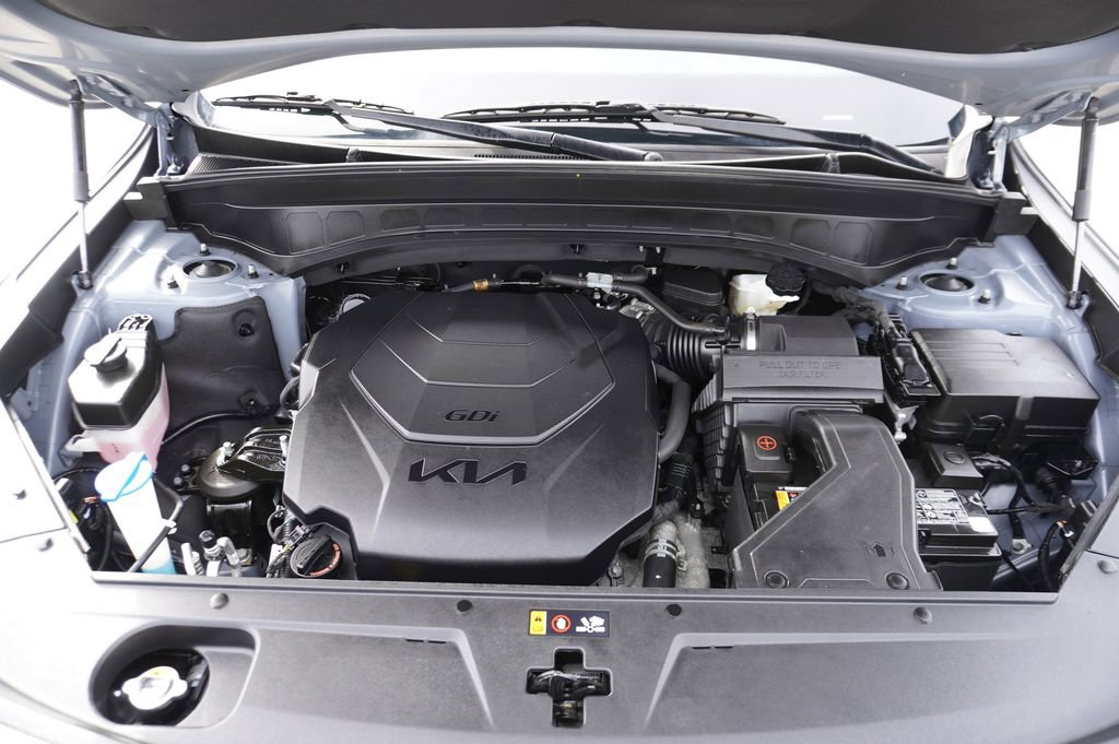 Used 2023 Kia Telluride LX FWD image 33