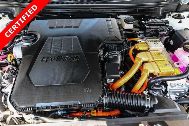 Certified 2025 Hyundai Elantra SEL FWD image 12