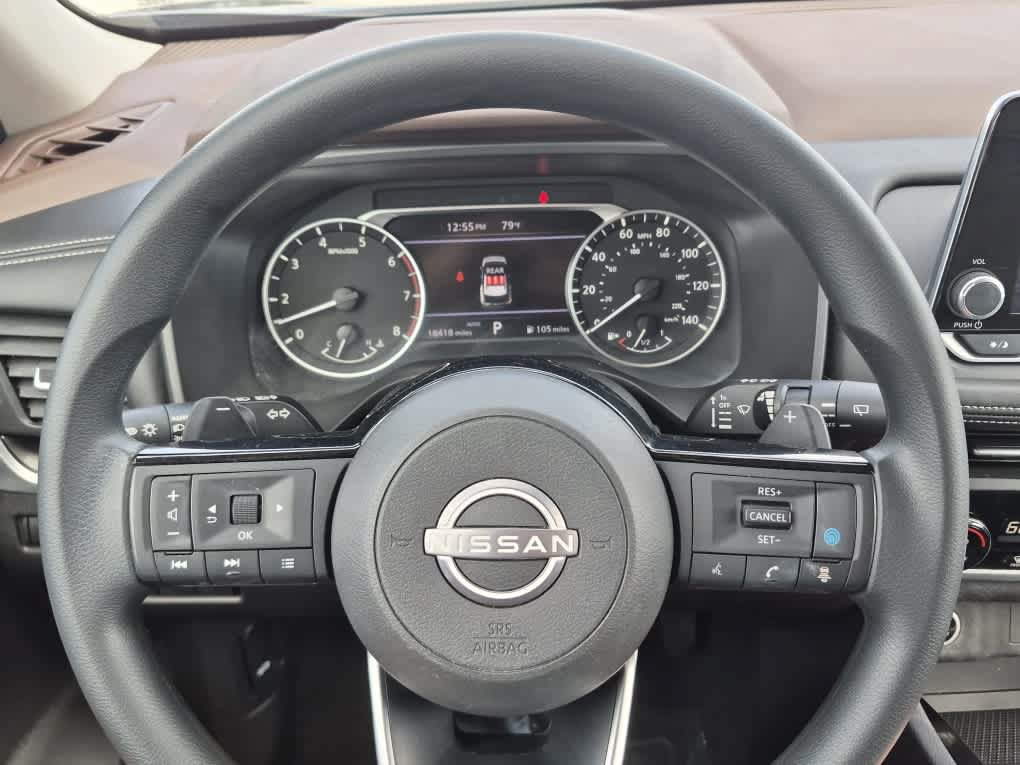 Used 2023 Nissan Rogue SV AWD/4WD image 16