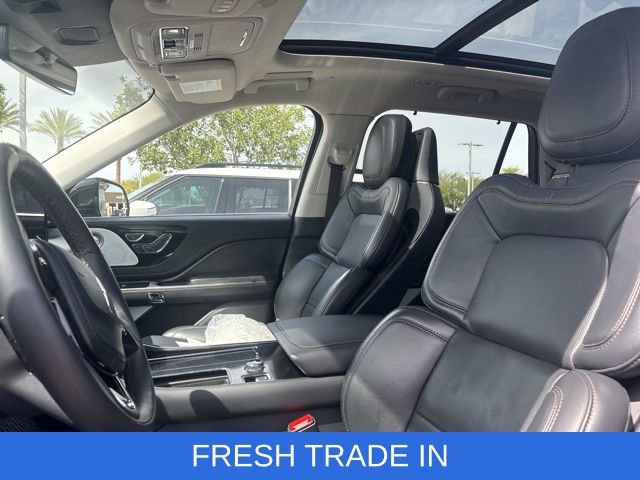 Used 2025 Lincoln Aviator Reserve w/ Equipment Group 201A AWD/4WD image 6