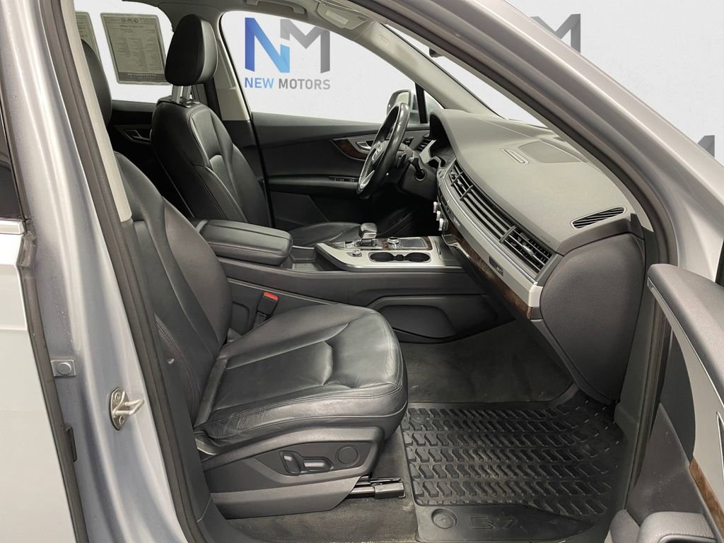 Used 2017 Audi Q7 2.0T Premium Plus w/ Premium Plus Package image 13