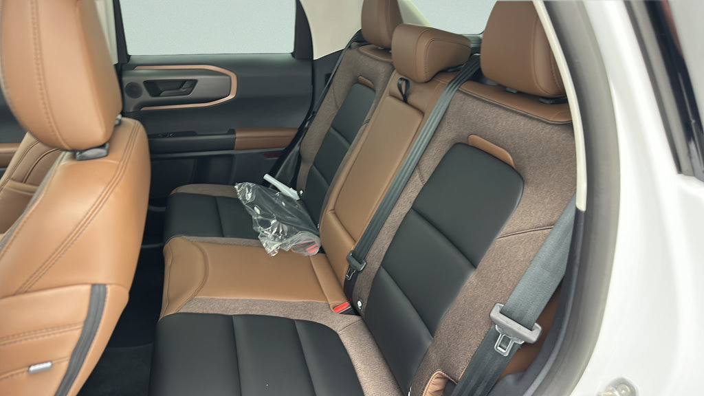New 2026 Ford Bronco Sport Outer Banks w/ Outer Banks Tech Package+ AWD/4WD image 9