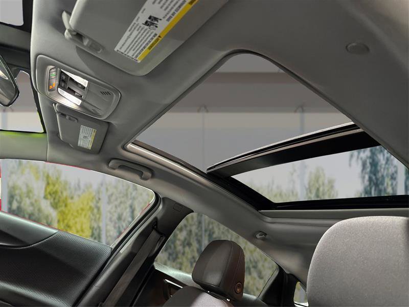 Used 2023 Chevrolet Malibu LT image 19