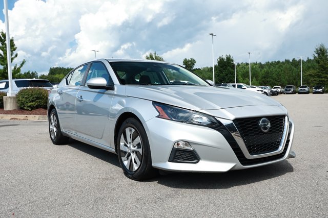Used 2022 Nissan Altima 2.5 S FWD image 3