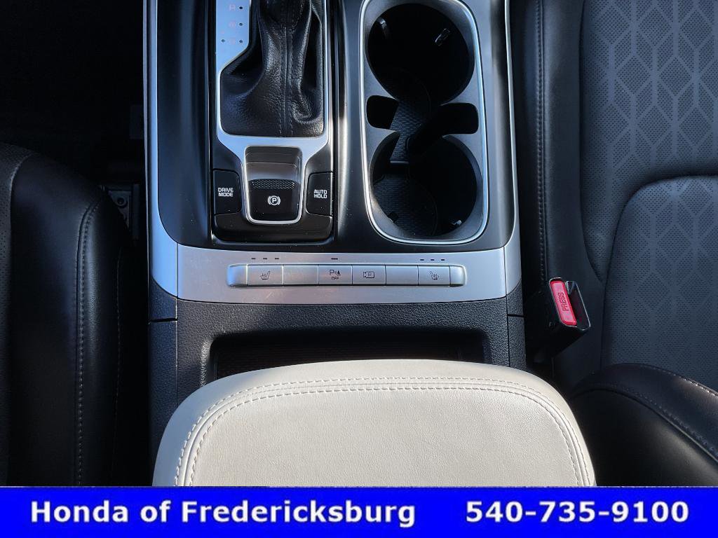 Used 2024 Kia Carnival LX FWD image 40