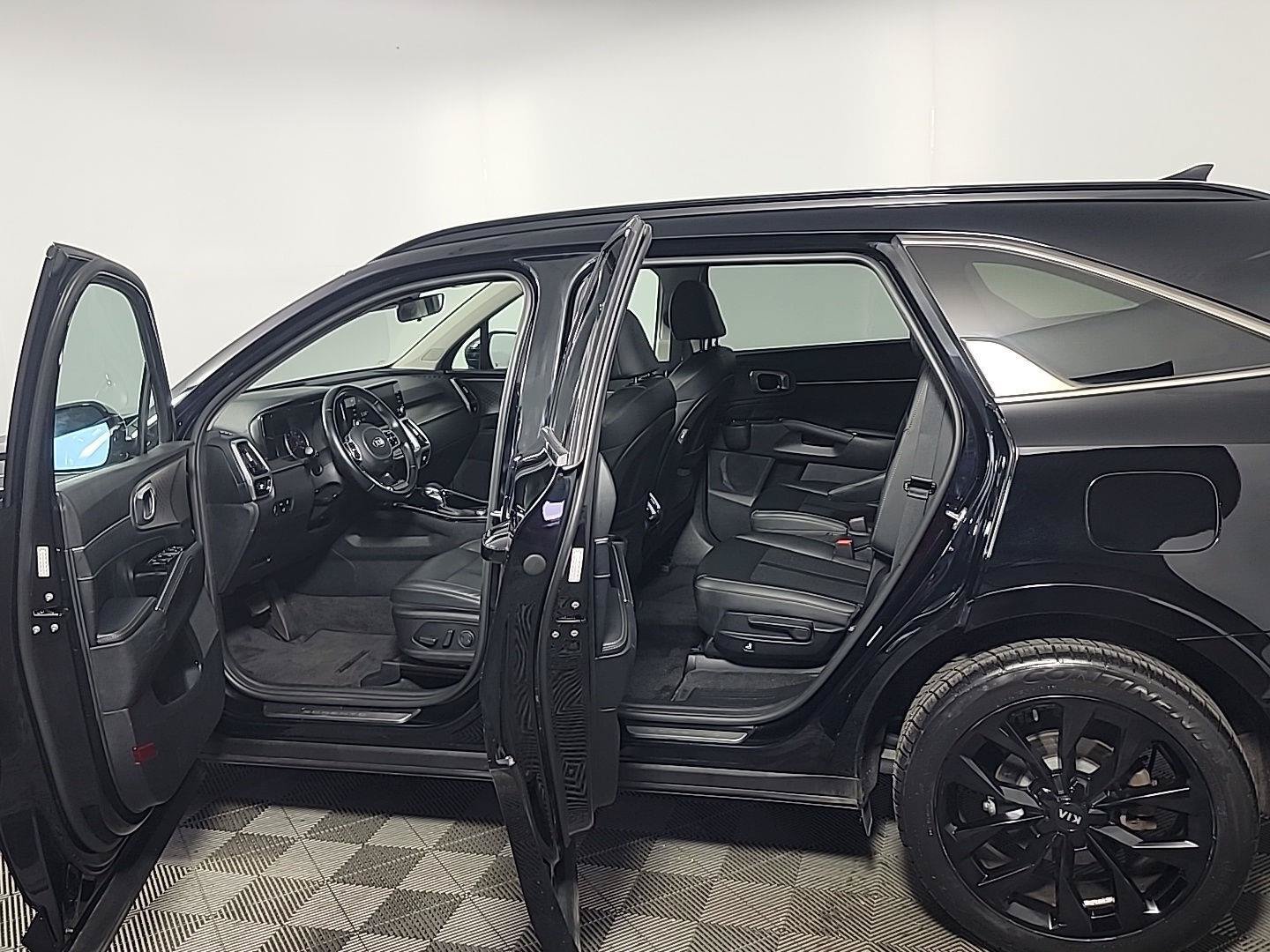 Used 2021 Kia Sorento SX FWD image 16
