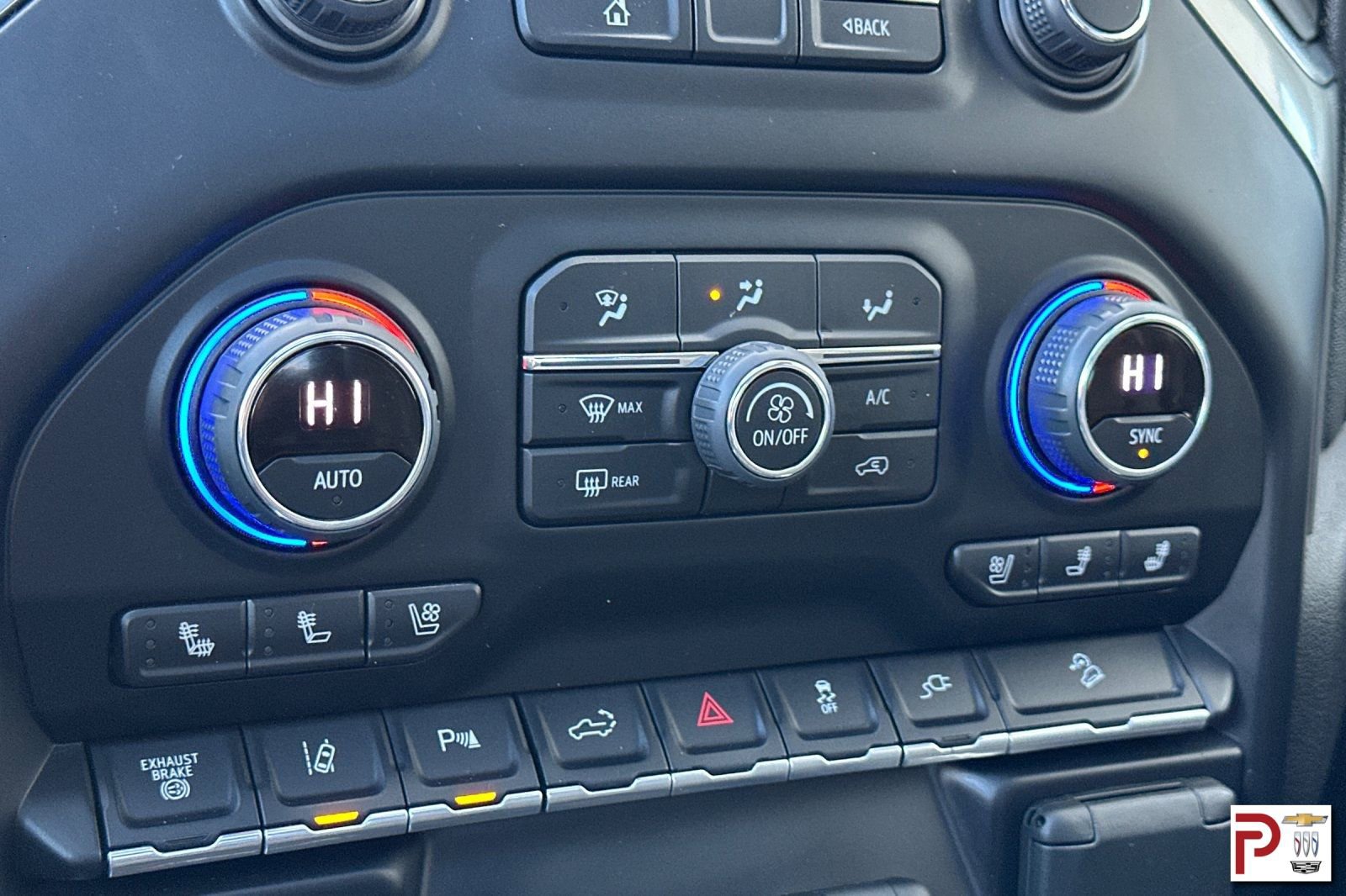 Certified 2022 Chevrolet Silverado 3500 LTZ w/ LTZ Plus Package image 25