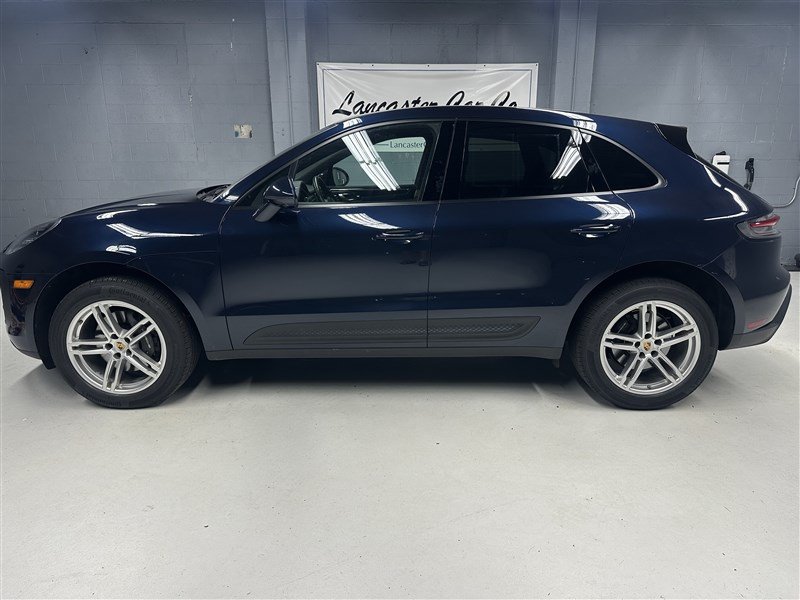 Used 2023 Porsche Macan AWD/4WD image 5