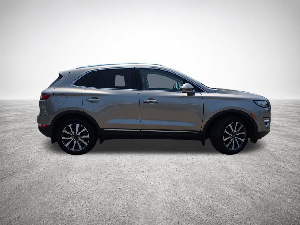 Used 2019 Lincoln MKC Reserve AWD/4WD image 9