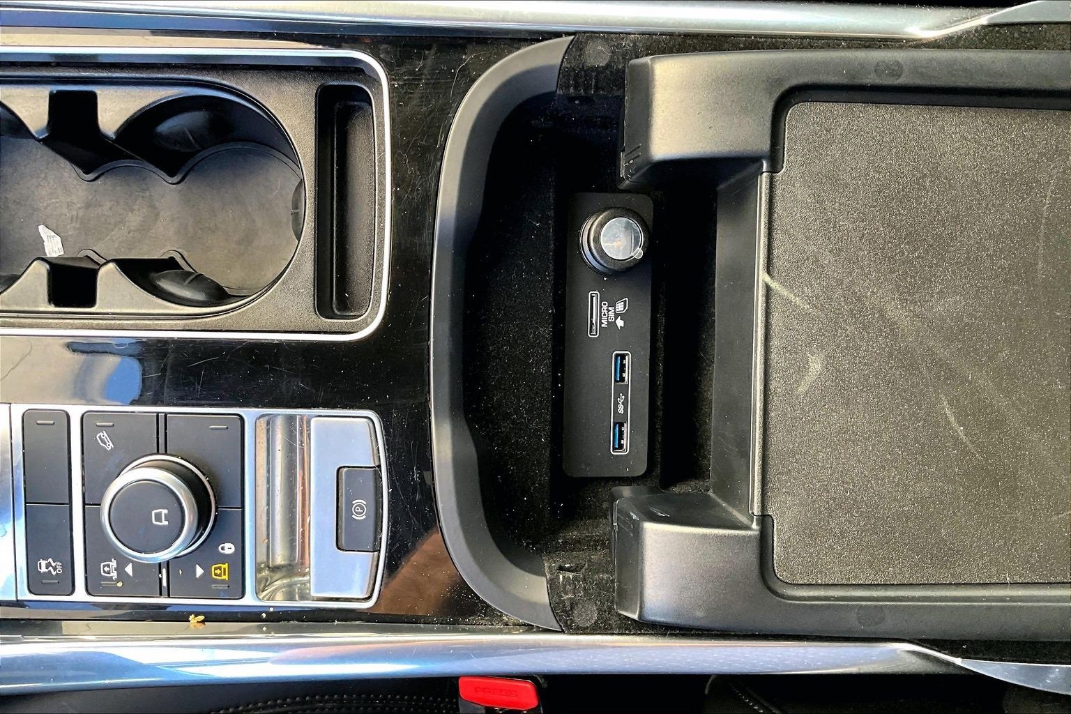 Used 2020 Land Rover Range Rover Sport HSE image 33