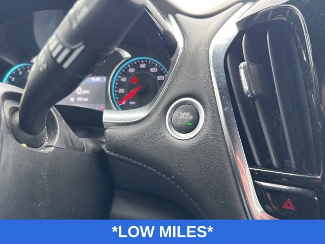 Used 2023 Chevrolet Traverse LT w/ LPO, Floor Liner Package image 18