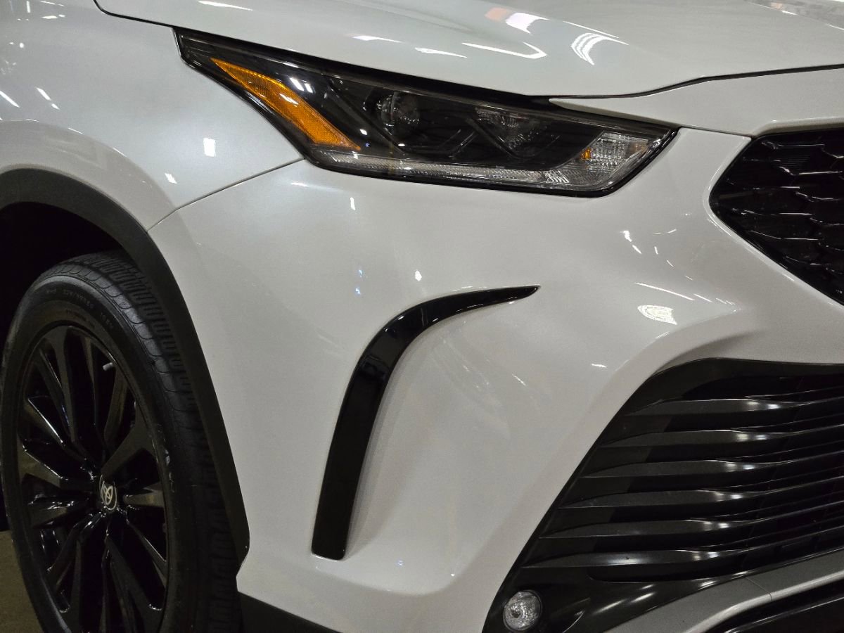 Used 2023 Toyota Highlander XSE image 15