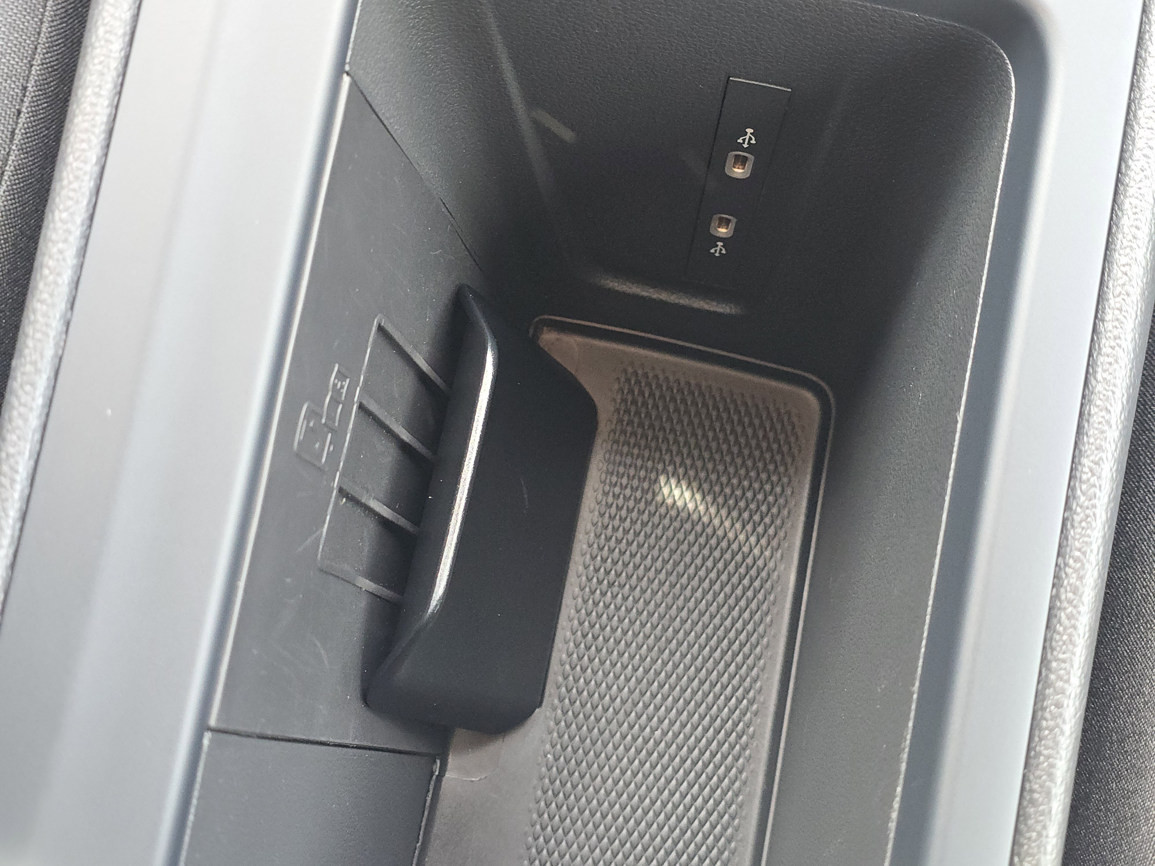 New 2025 Volkswagen Tiguan S AWD/4WD image 24