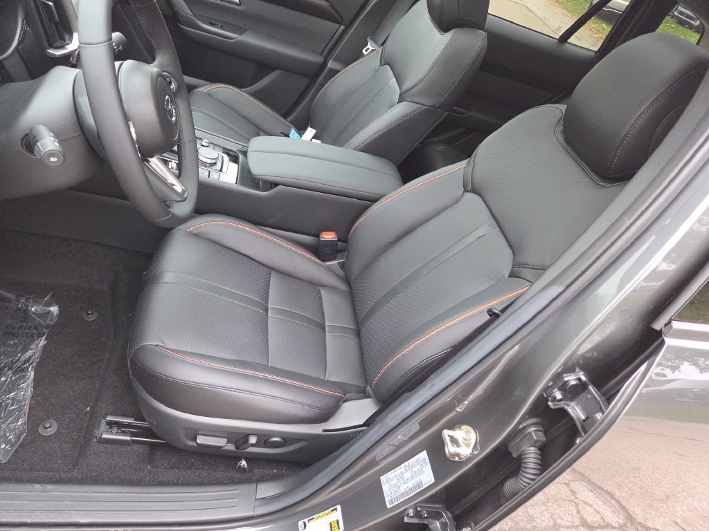 New 2026 MAZDA CX-50 AWD 2.5 Hybrid w/ Cargo Package image 17