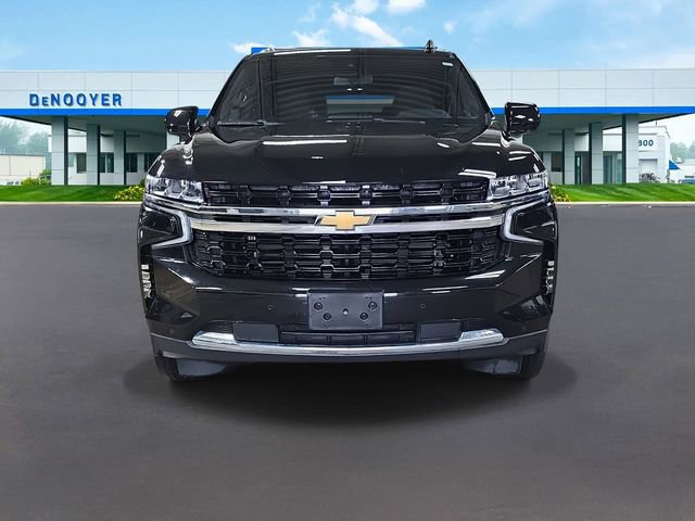 Used 2023 Chevrolet Suburban LS w/ Driver Alert Package image 2