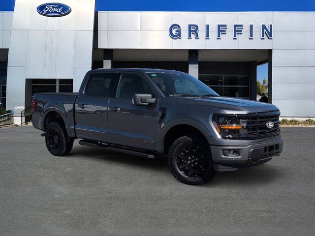 New 2025 Ford F150 XLT w/ Equipment Group 302A MID