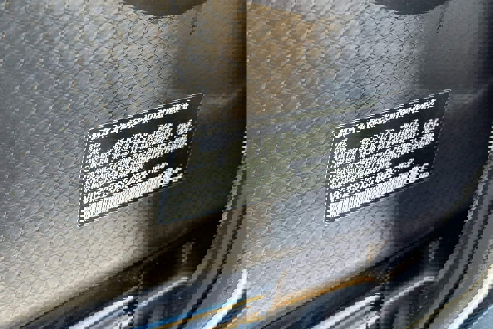 Used 2025 BMW iX xDrive50 image 34