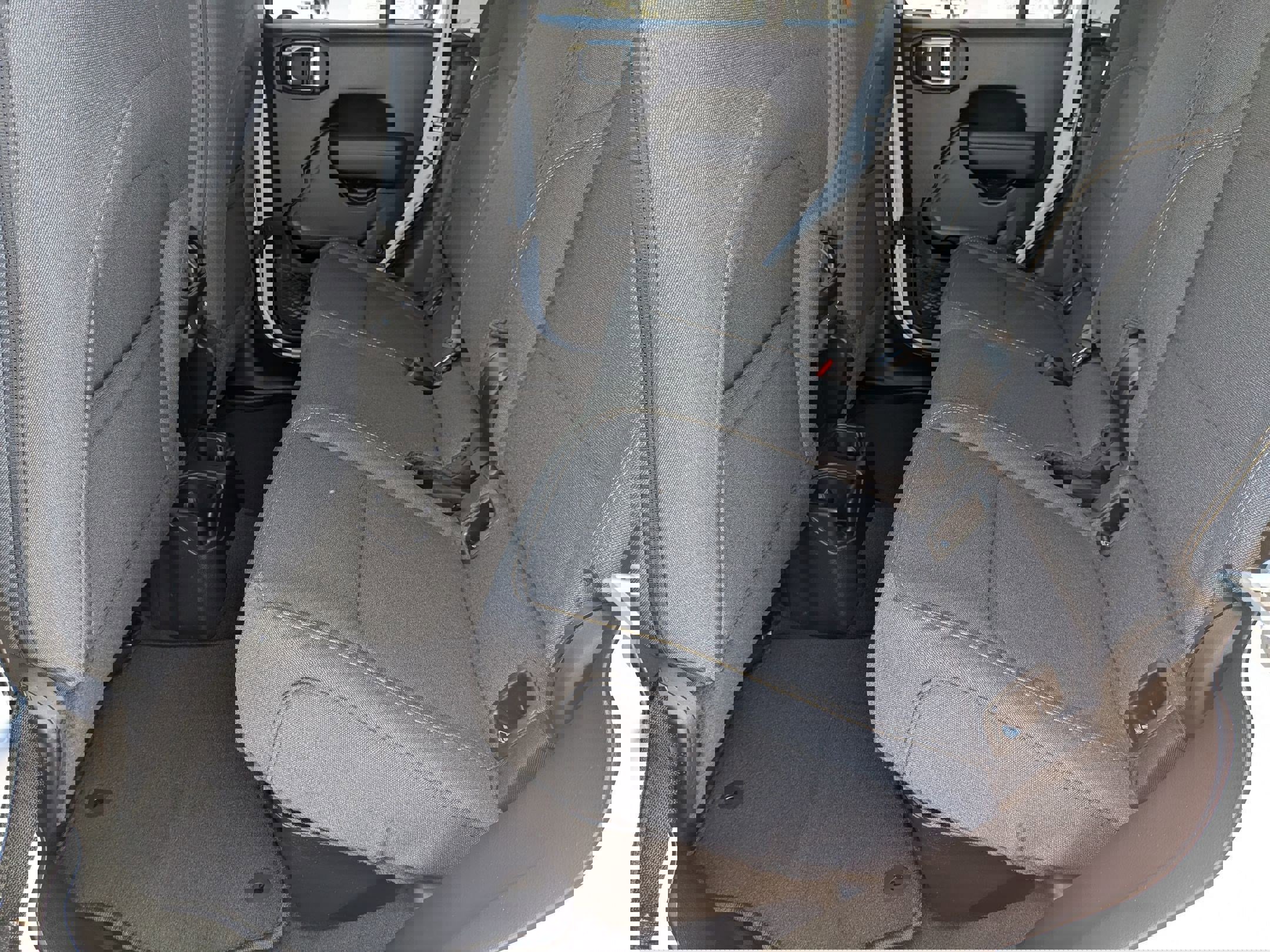 New 2025 Jeep Gladiator Sport image 24