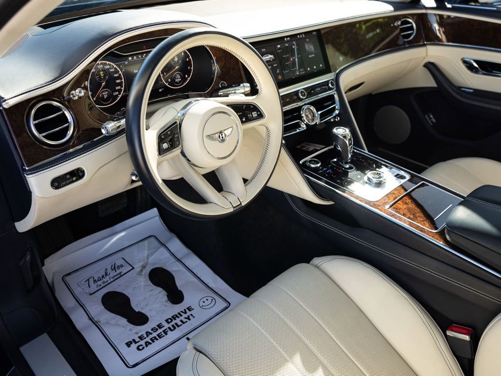 Used 2021 Bentley Flying Spur W12 AWD/4WD image 26