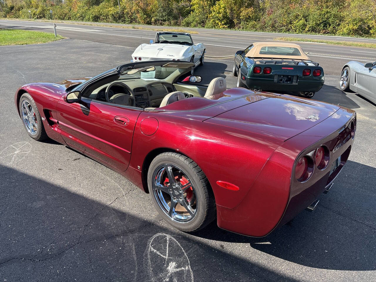 Used 2003 Chevrolet Corvette Convertible w/ Preferred Equipment Group1 RWD image 5