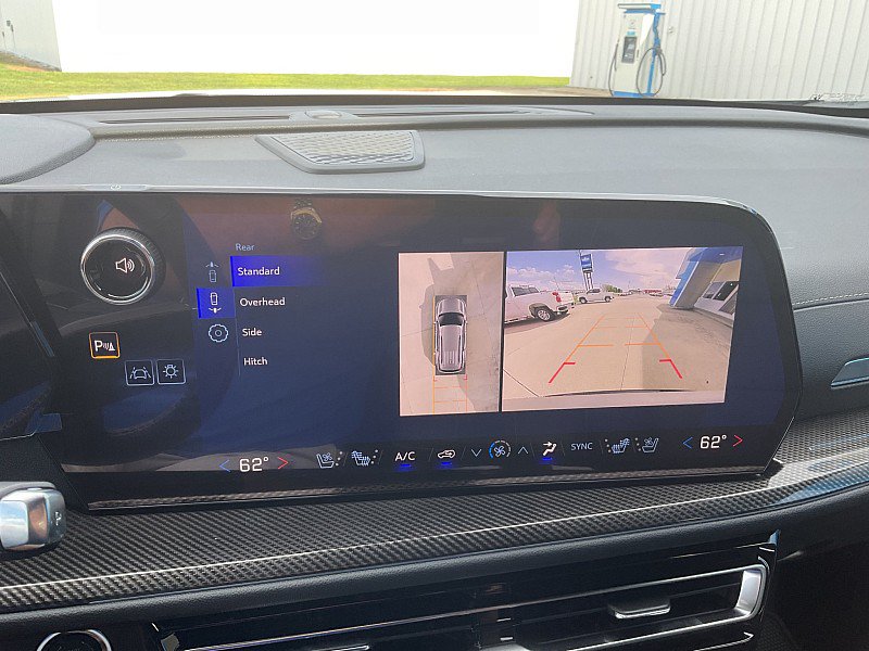 New 2026 Chevrolet Traverse High Country AWD/4WD image 21