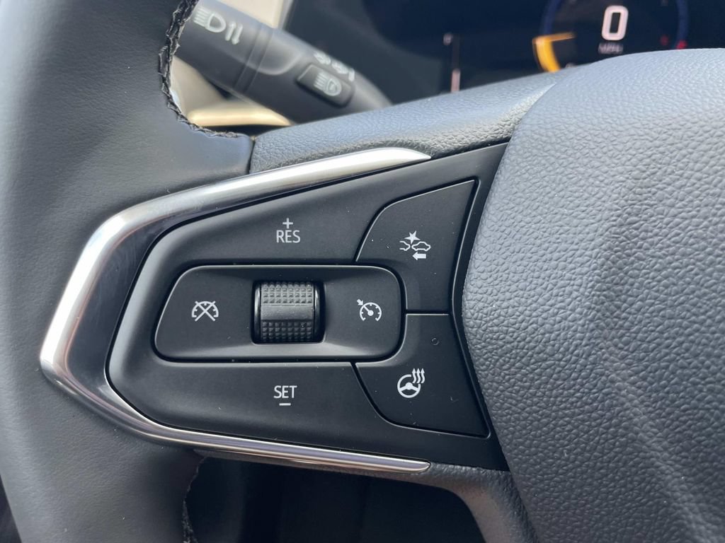 New 2026 Chevrolet Trax ACTIV w/ Driver Confidence Package FWD image 21