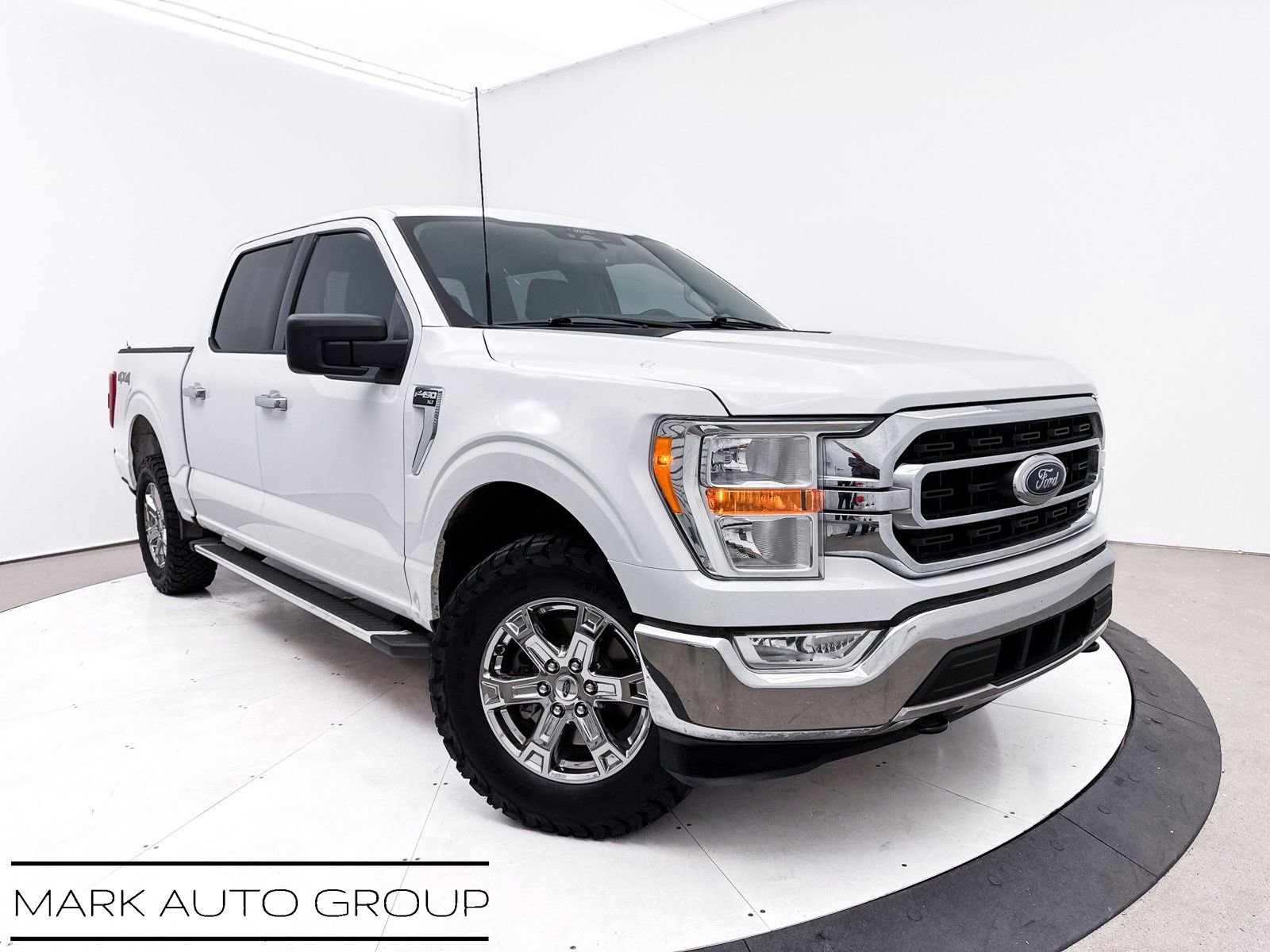 Used 2022 Ford F150 XLT w/ Equipment Group 301A Mid