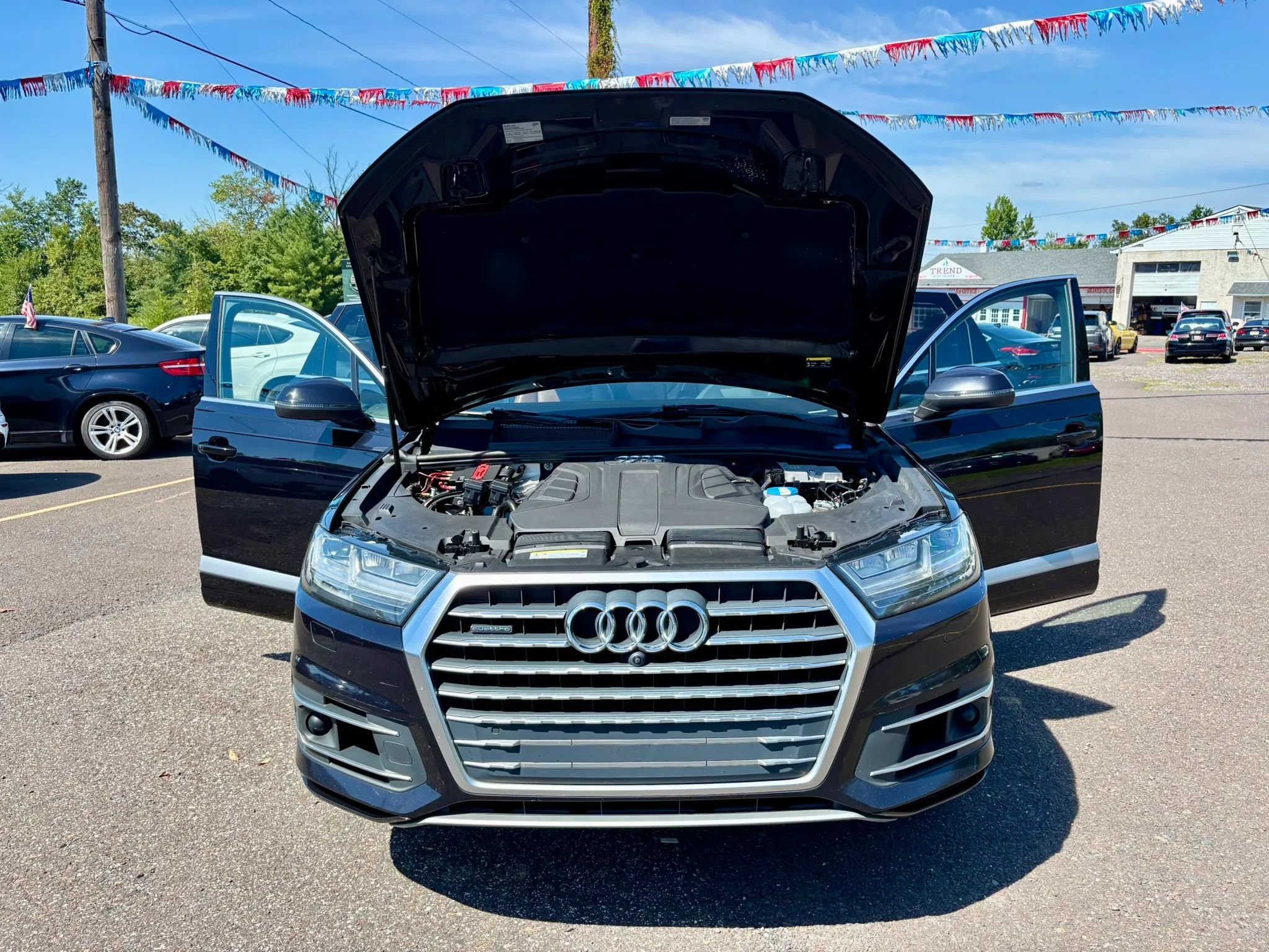 Used 2017 Audi Q7 3.0T Prestige AWD/4WD image 9