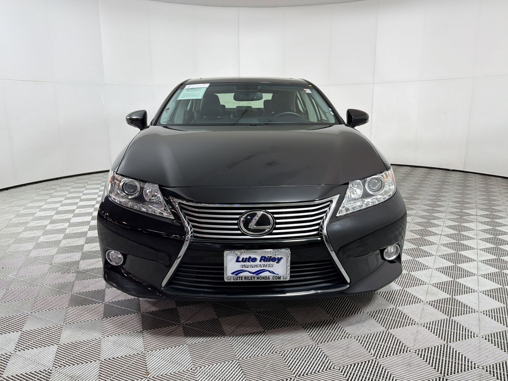 Used 2015 Lexus ES 350 image 6