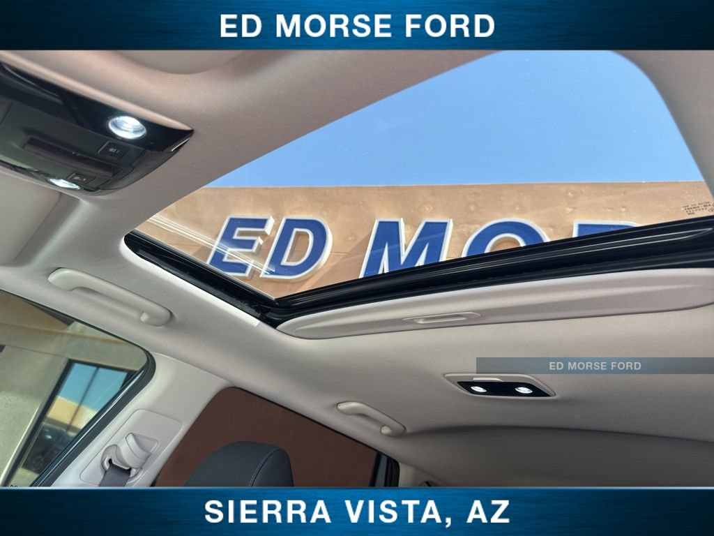 Certified 2024 Kia Seltos SX w/ SX Sunroof Package AWD/4WD image 35