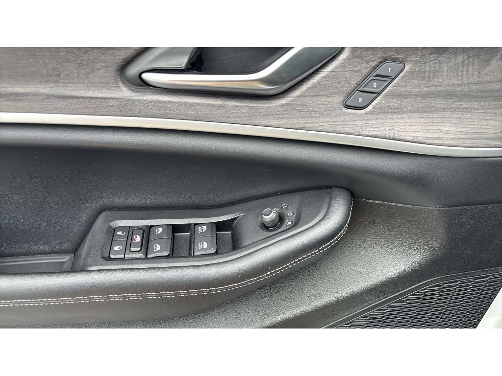 Used 2023 Jeep Grand Cherokee L Limited AWD/4WD image 21