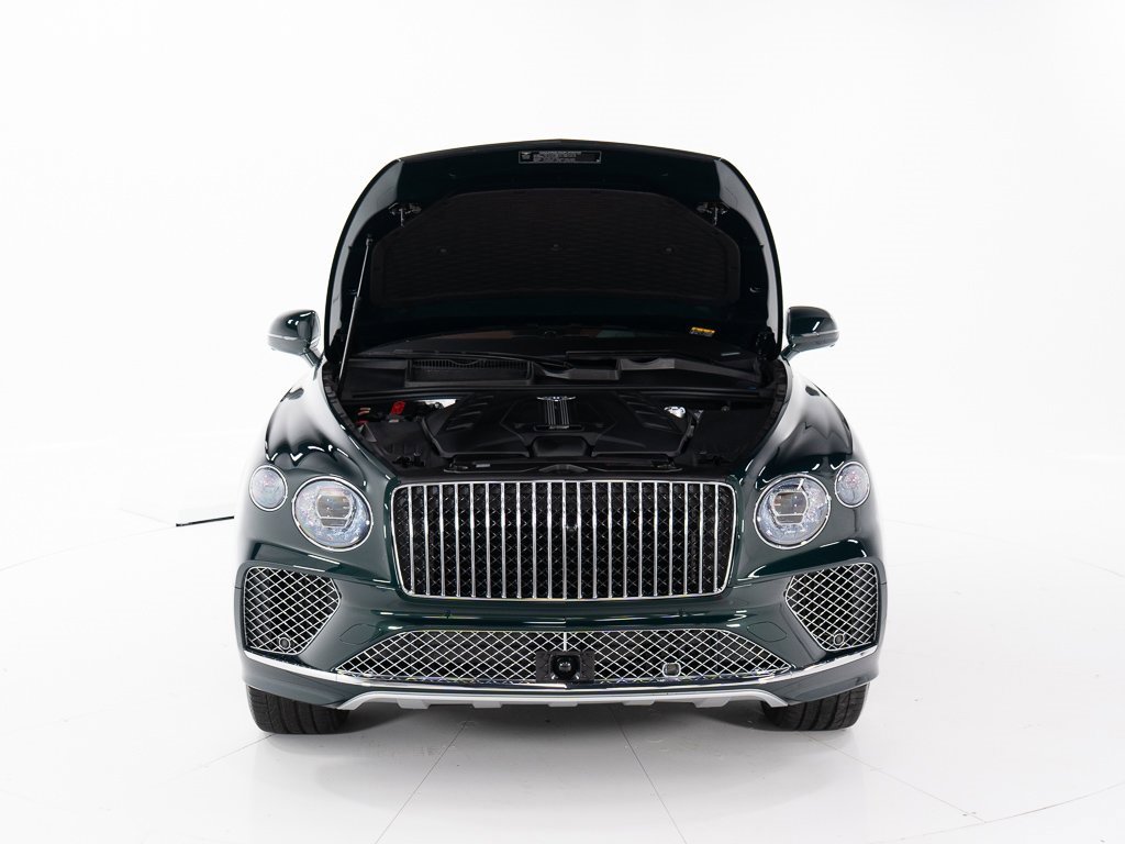 Used 2025 Bentley Bentayga Extended Wheelbase image 48