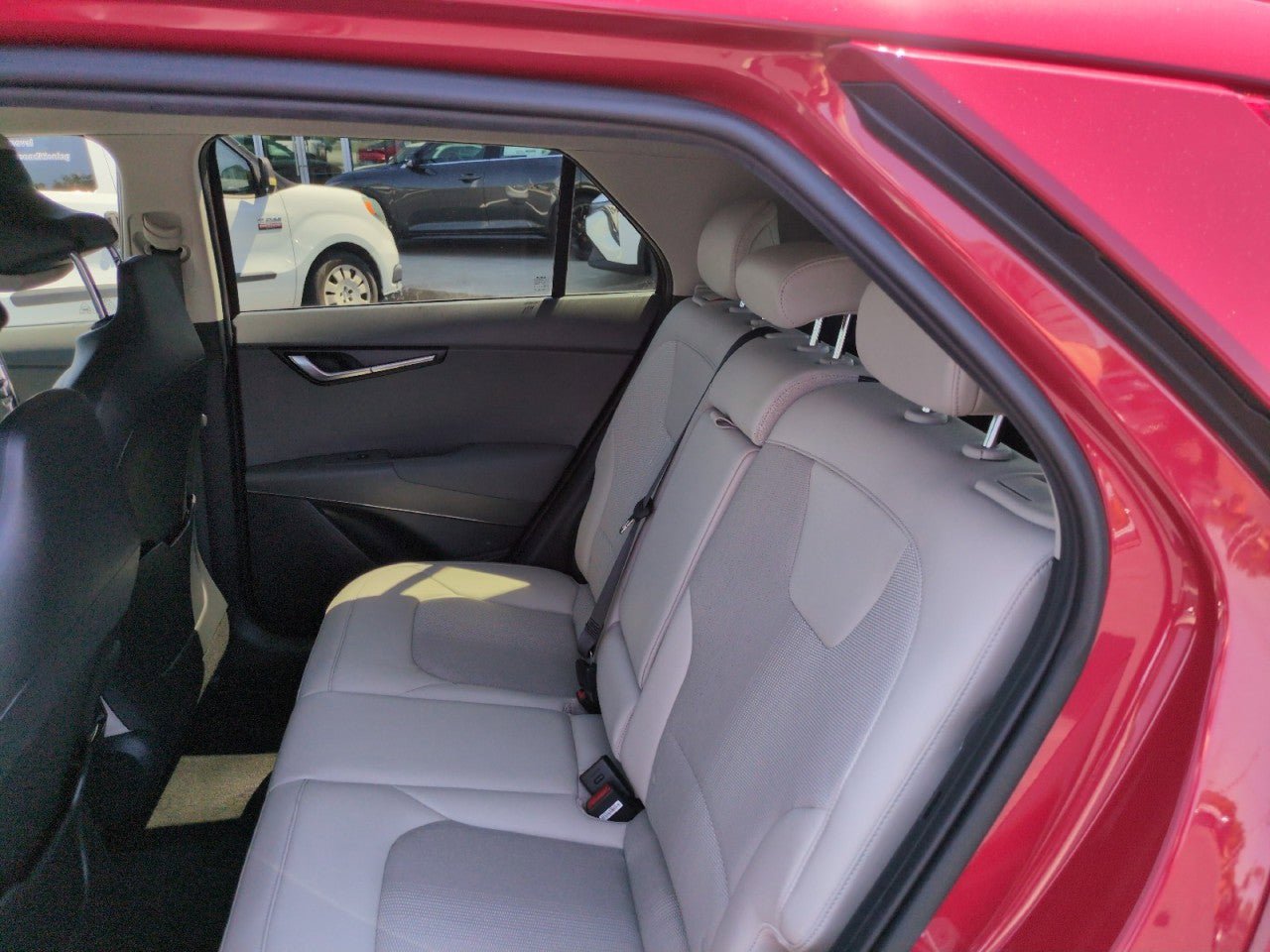 Used 2023 Kia Niro EX FWD image 25