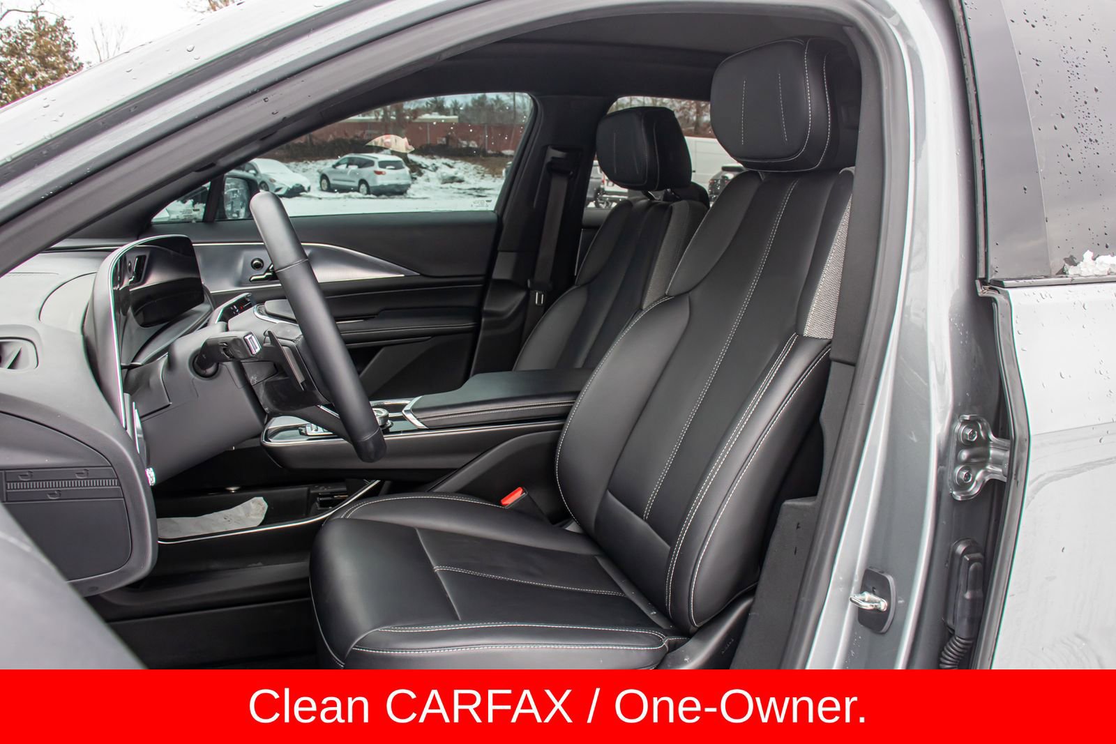 Used 2024 Cadillac Lyriq Tech w/ LPO, Floor Liner Package AWD/4WD image 12